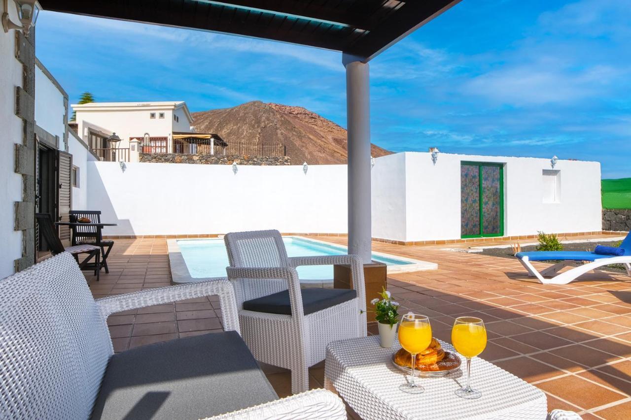 Casa Fatmar Montana Roja-Piscina Privada Villa Playa Blanca  Exterior photo