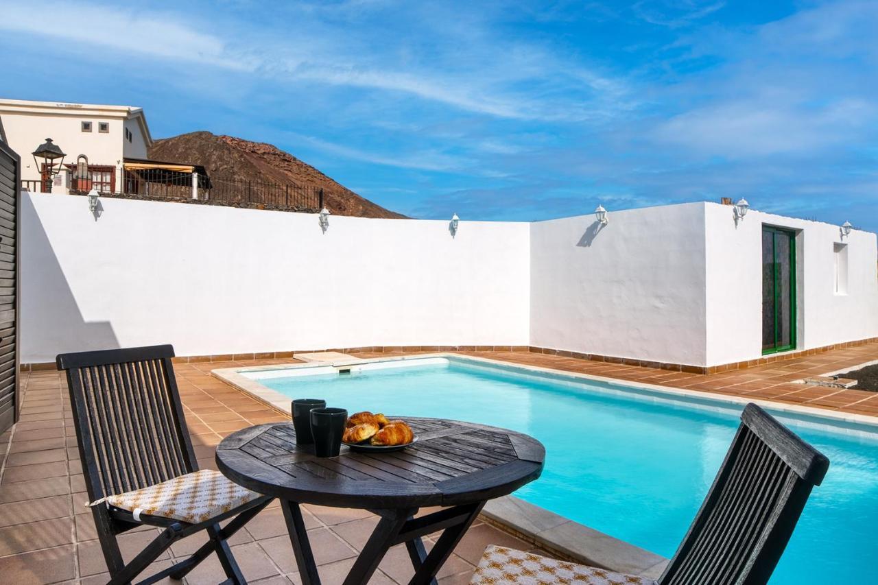 Casa Fatmar Montana Roja-Piscina Privada Villa Playa Blanca  Exterior photo